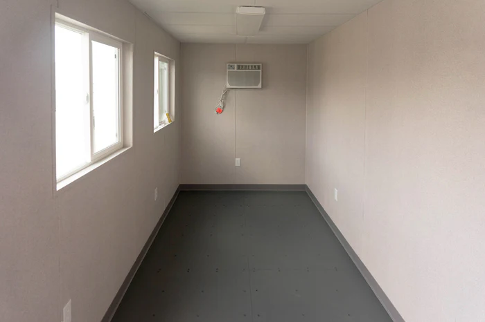 40ft. Ground Level Office Container - Image 2